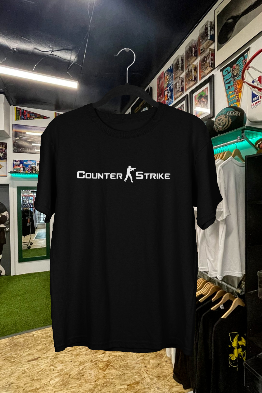 Vintage Counter Strike text Lo - Esports Gaming Logo のレビューと価格