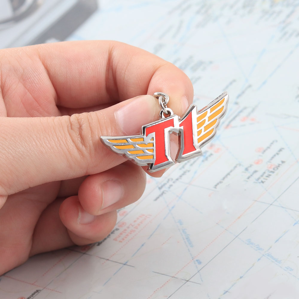 T1 Team Logo Metal Keychain En - Esports Gaming Logo のレビューと価格